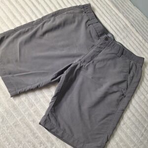 Under Armour Golf  Grip Waistband Shorts Mens 36 Gray Stretch Performance Loose